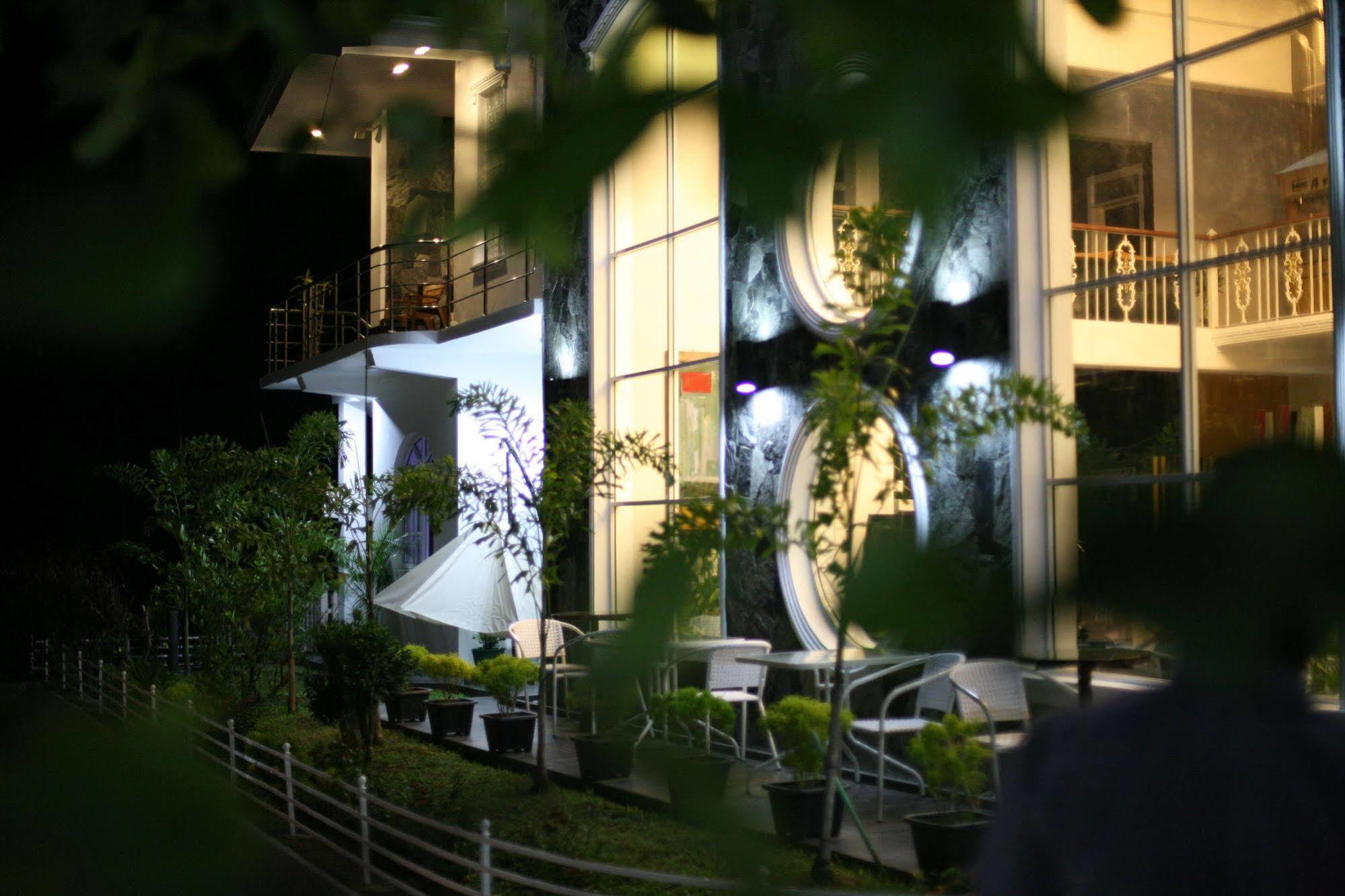 Ayaana Boutique Hotel Kandy Buitenkant foto