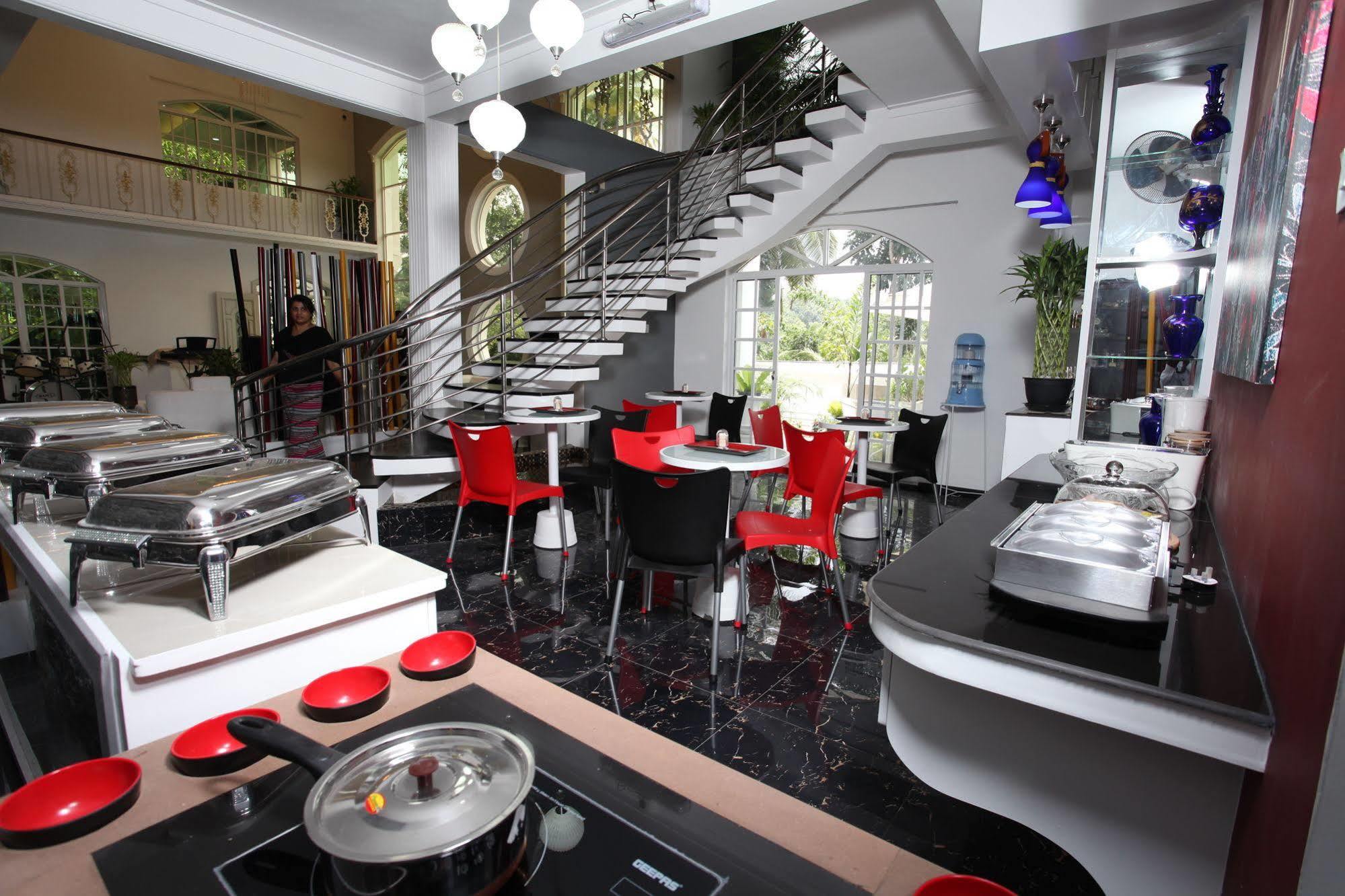 Ayaana Boutique Hotel Kandy Buitenkant foto