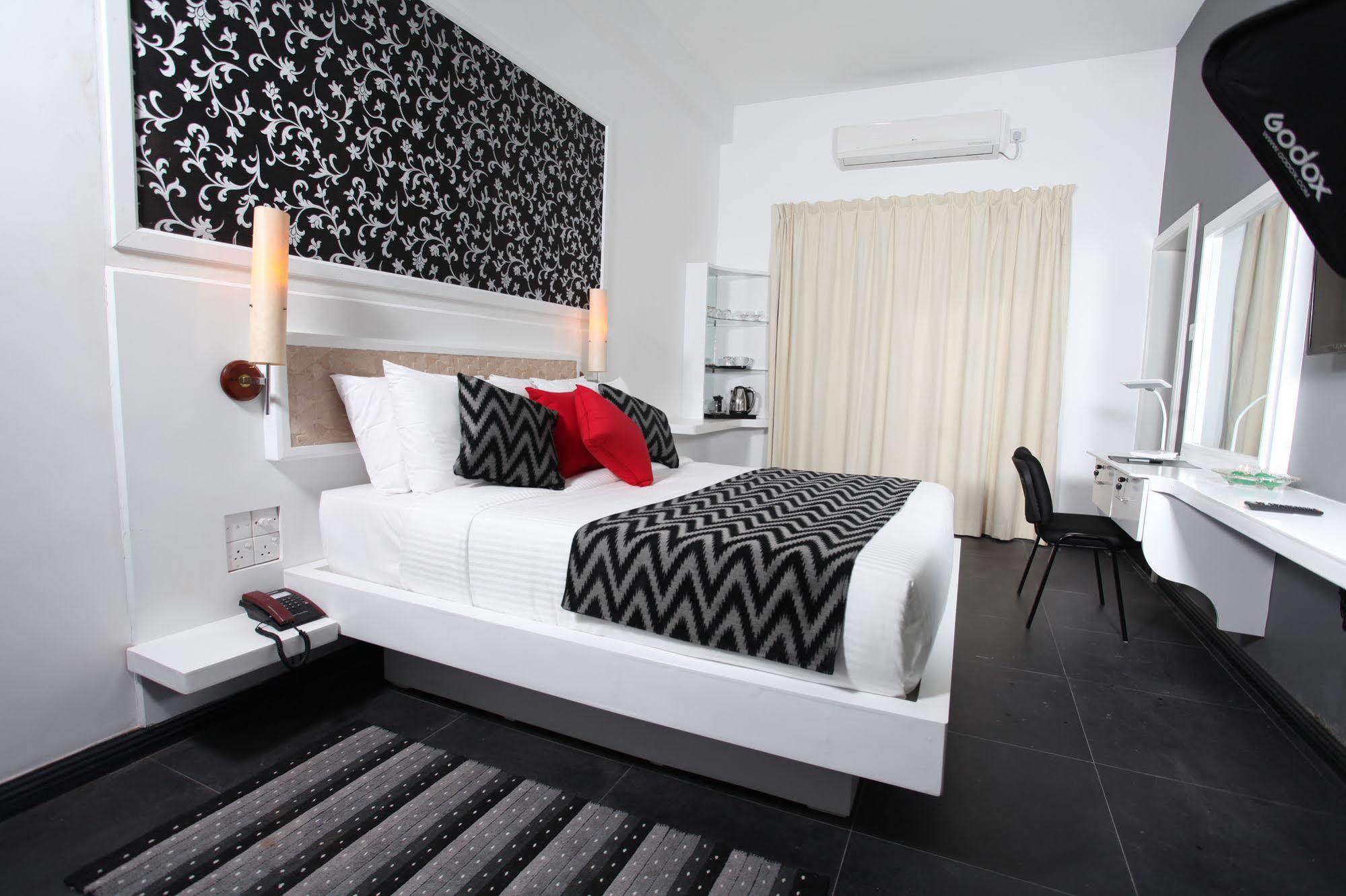 Ayaana Boutique Hotel Kandy Buitenkant foto